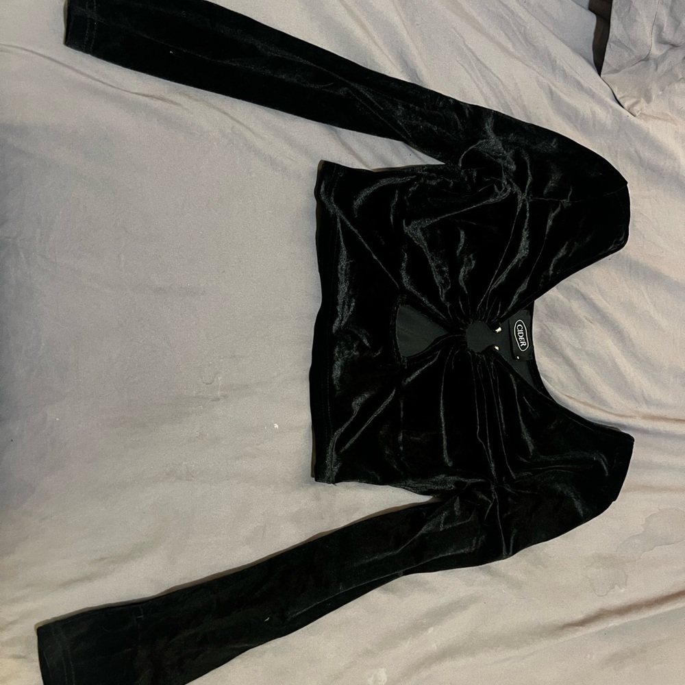 Cider Black Velvet Long Sleeve Top